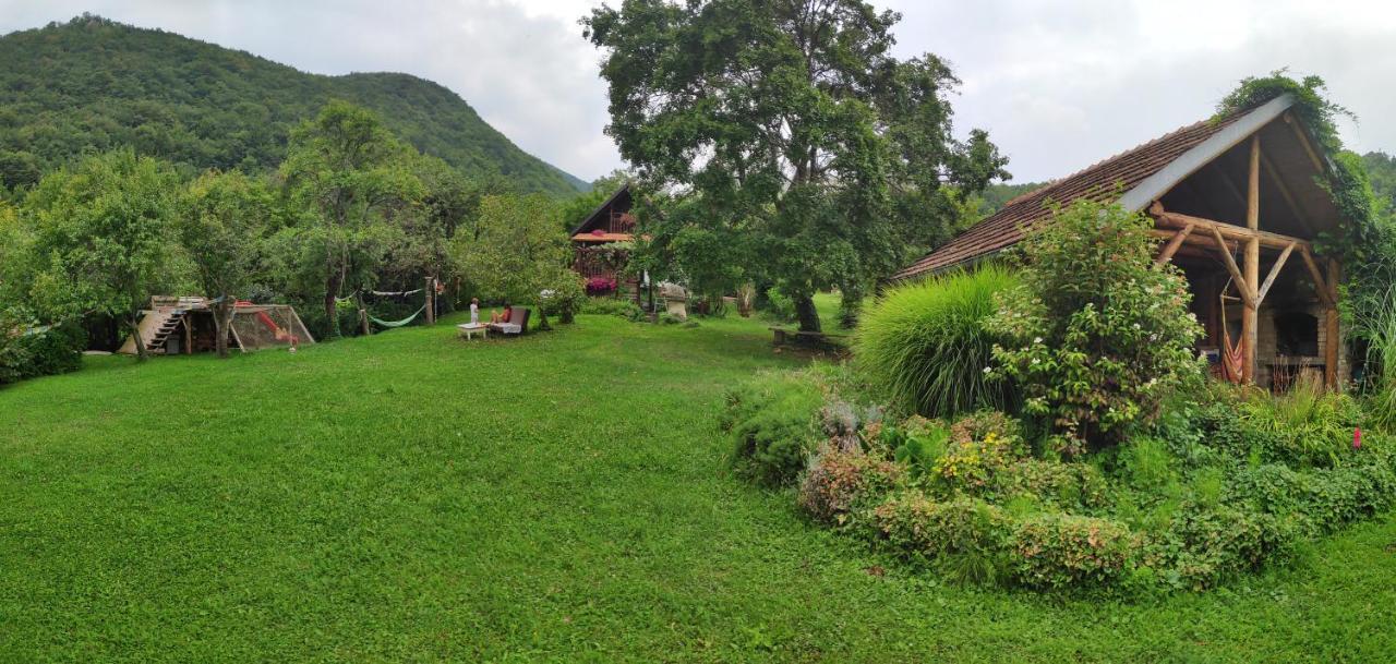 Na Okic - A Private Forest Oasis Sveti Martin pod Okicem Ngoại thất bức ảnh